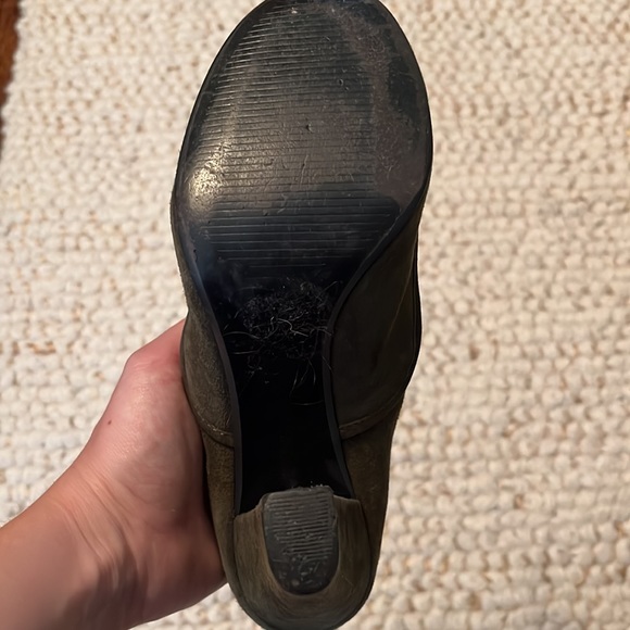 John Lewis UK | Forest Green Suede Heels | Size 5 1/2 - Picture 4 of 4